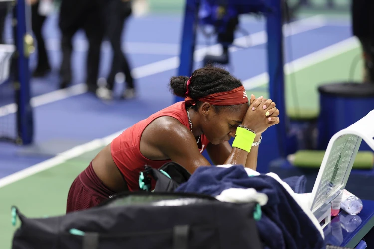 Coco Gauff Praying